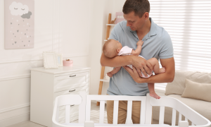 Une image contenant personne, intérieur, mur, meubles

Le contenu généré par l’IA peut être incorrect.