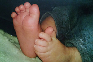Les petits pieds de Louka