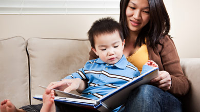 Livres:  les parents préfèrent l'imprimé à l'électronique