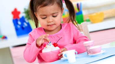 Pourquoi certains enfants aiment tant  manger gras et sucré?