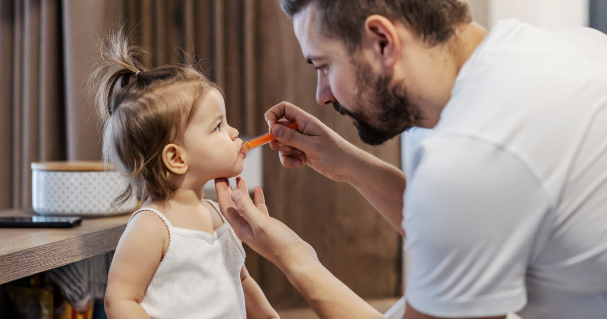 En manchettes: Antibiotiques – Dépression post-partum – Écrire à la main – Appel à tous