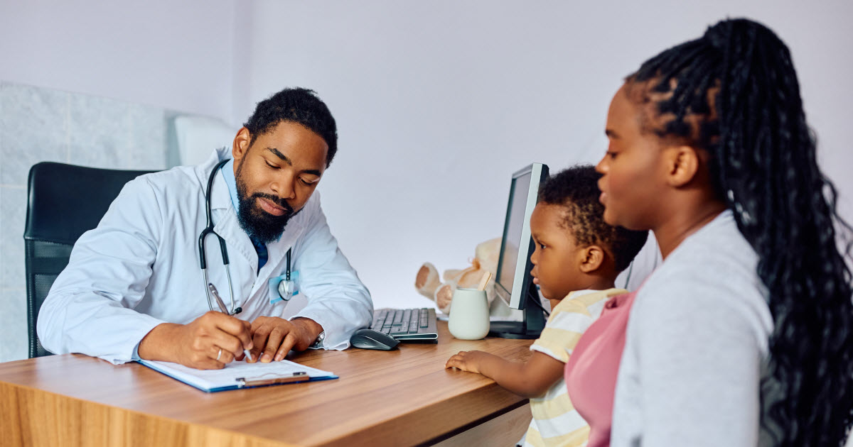 En manchettes: Dépistage du cholestérol – Santé mentale des parents – Aliments peu nutritifs – Coqueluche