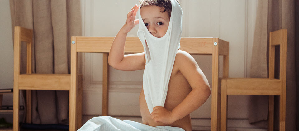 A quel âge laisser mon enfant choisir ses vêtements tout seul ? 