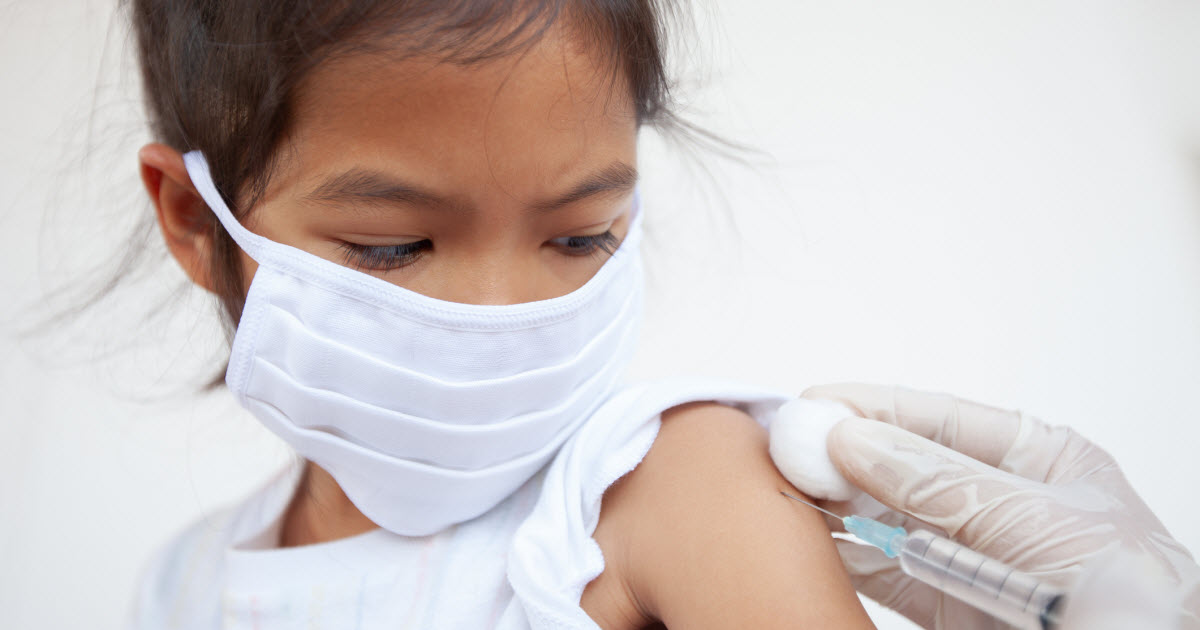 COVID-19: Quand les enfants seront-ils vaccinés? 