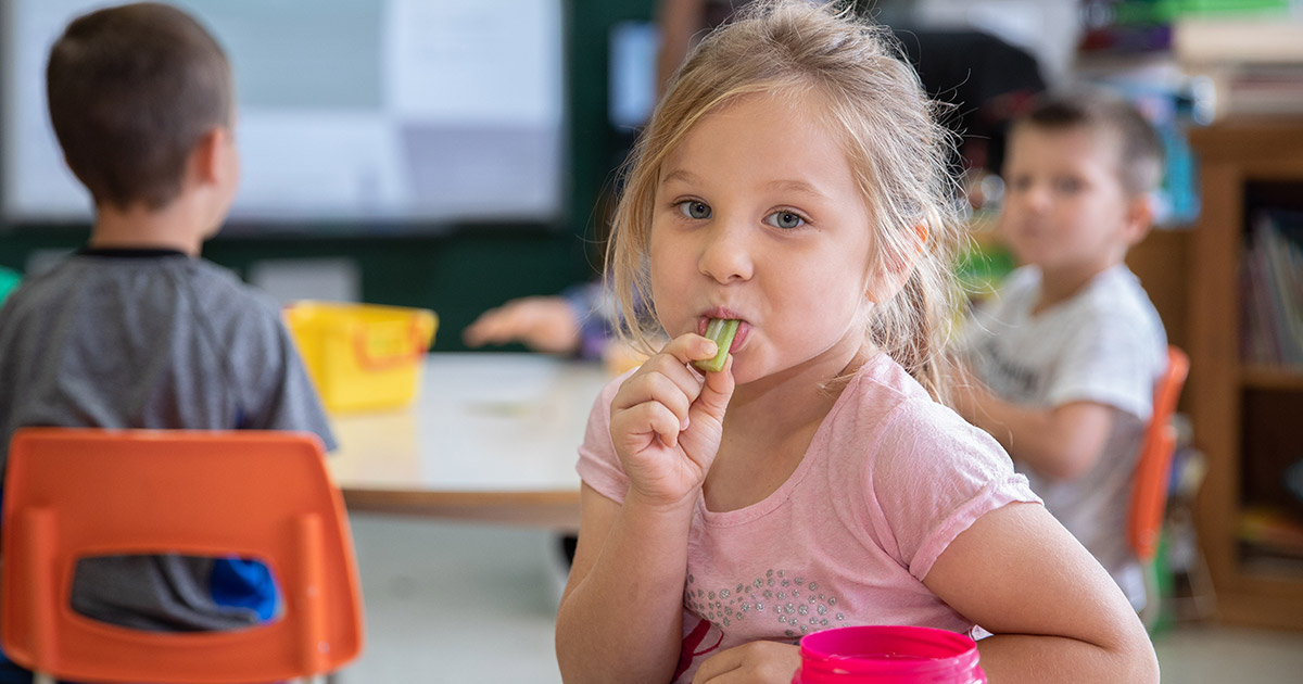 Manger à l'école ou à la garderie: une nouvelle étape