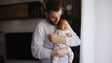 En manchettes: Coliques et allergie au lait – Compter sur ses doigts – Sommeil – Appel à tous
