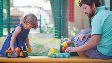 Apprendre à parler: suivre les intérêts de l'enfant, c'est gagnant!