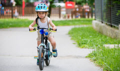 En manchettes: Pratique du vélo – Sommeil insuffisant – Aliments pour bébés – Magazine gratuit